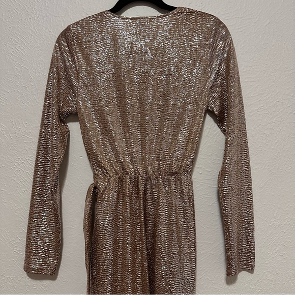 Show Me Your Mumu, Kimora Wrap Dress, Tan Confetti, Size Small, Never Worn - Picture 6 of 6